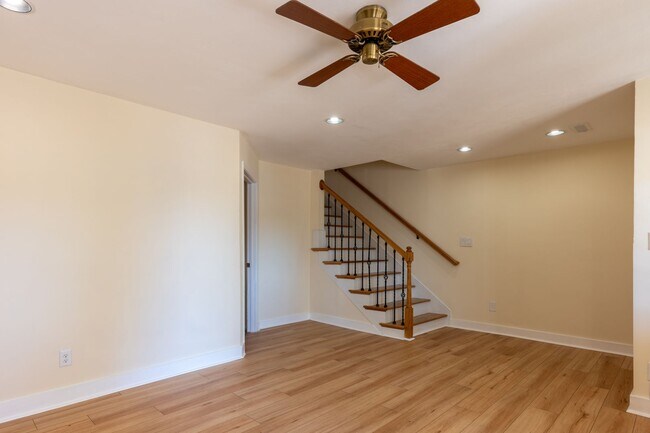 Foto del edificio - Beautiful home with amazing view