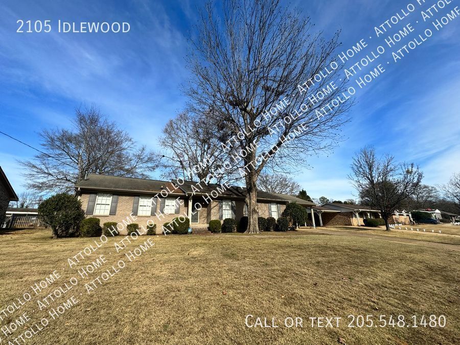 Primary Photo - Spectacular Home in a Quiet Neighborhood