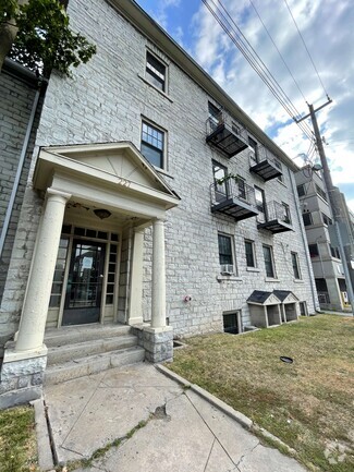 Building Photo - 227 Brock St