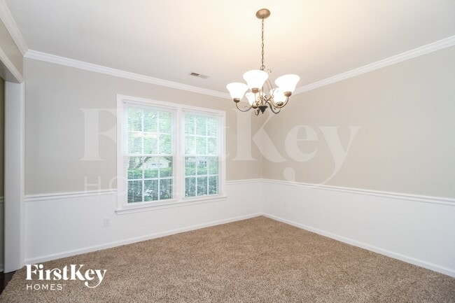 Building Photo - 521 Covington Ridge Rd