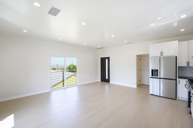 Foto del edificio - 819 Bethany Rd