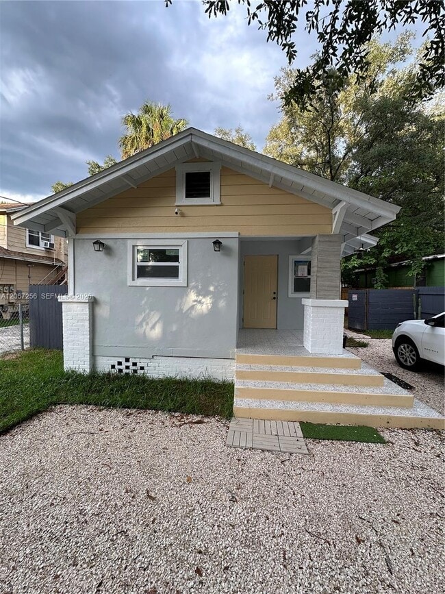 Building Photo - 8111 N 10th St