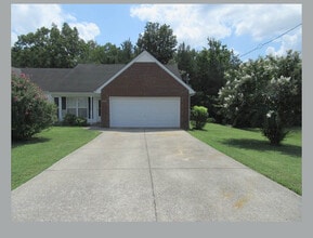 Building Photo - 528 McKean Dr