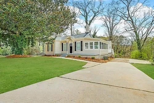 Foto del edificio - Room in House on Hutchens Rd SE