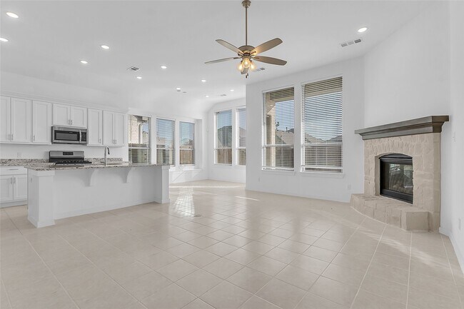 Foto del edificio - 1805 Everglades Dr