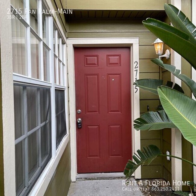 Building Photo - 2715 Fan Palm Dr