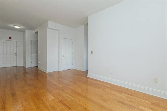 Building Photo - 809-815 22ND St