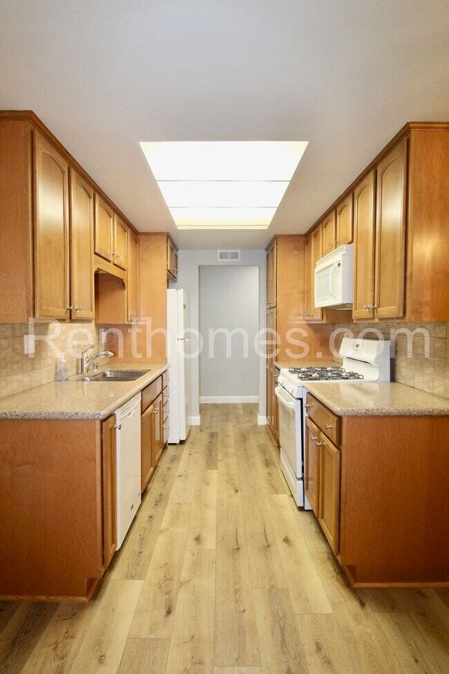 Building Photo - Allied Gardens, 7037 Keighley Ct, Rmdld 20...