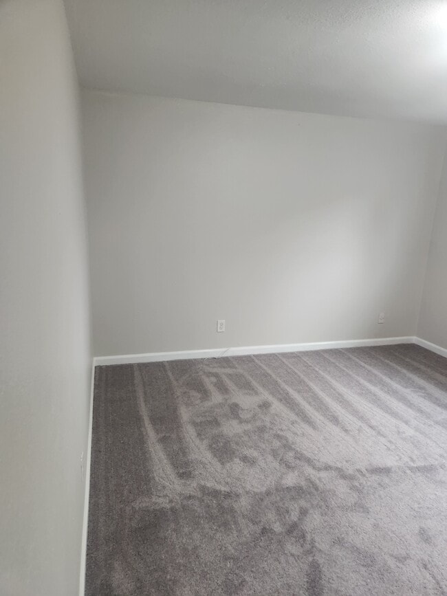 Building Photo - 2036 Milky Way