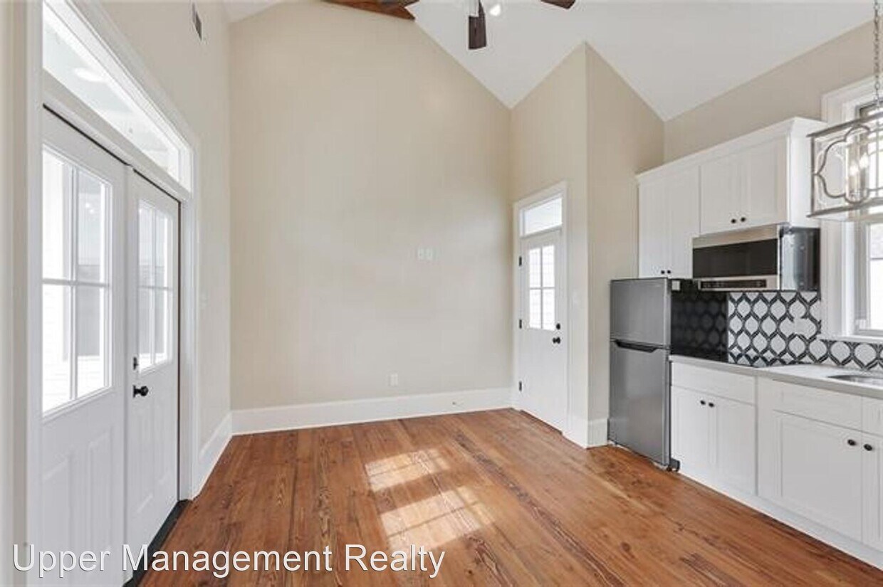 Primary Photo - 1 br, 1 bath Apartment - 1562 N Prieur St ...