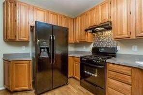 Foto del edificio - Beautifully Updated 5BR/3BA Home – No Carpet, Fresh Paint, Large Storage & Flexible Floor Plan!