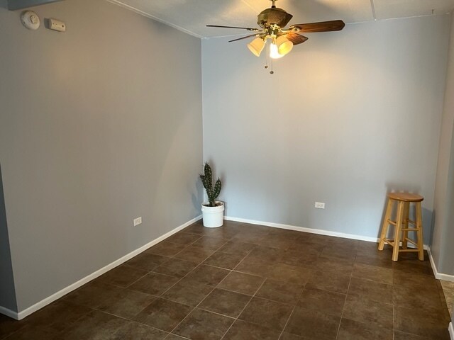 Foto del edificio - 234 Shorewood Dr