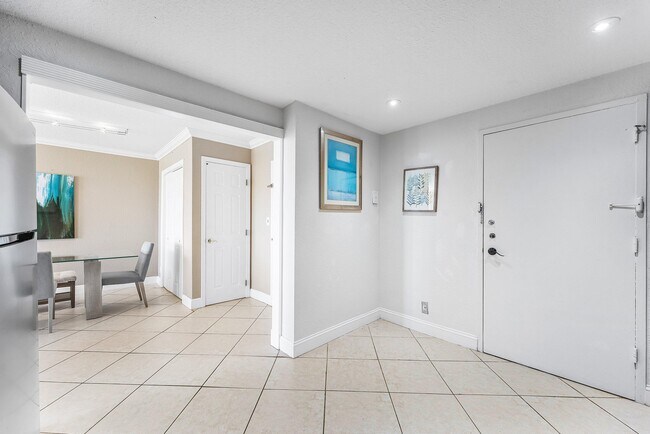 Foto del edificio - 1600 S Ocean Dr