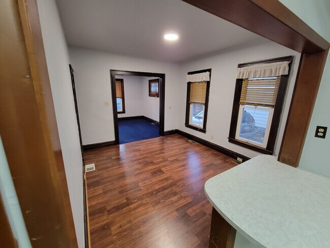 Dining Room - 452 Colbert Ave