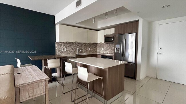 Foto del edificio - 5252 NW 85th Ave