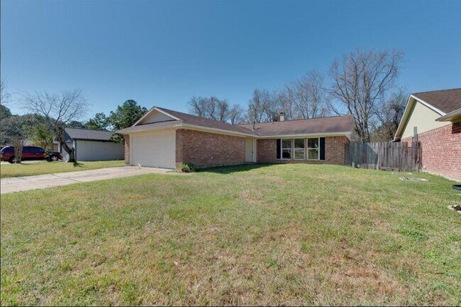 Building Photo - 7727 Alperton Dr