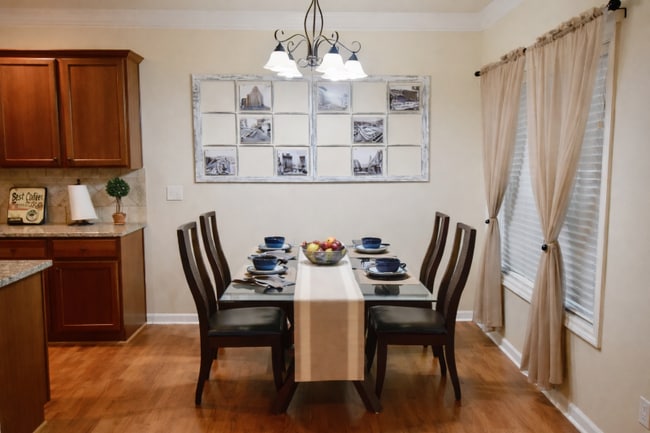 Building Photo - 5025 Hastings Terrace