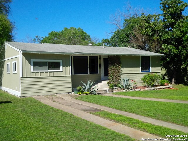Building Photo - 427 Devonshire Dr