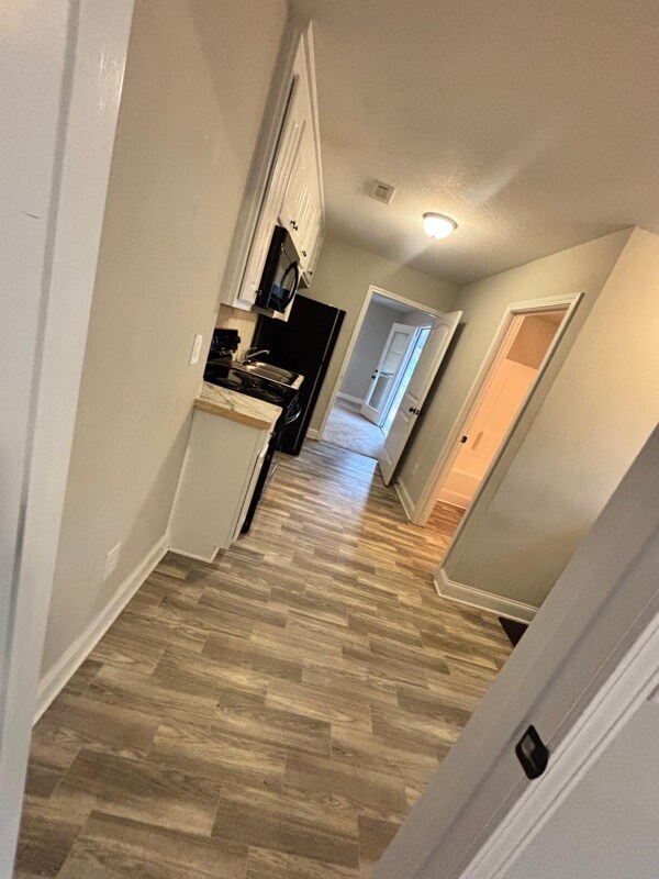 Building Photo - 1242 Ernest Elder Rd