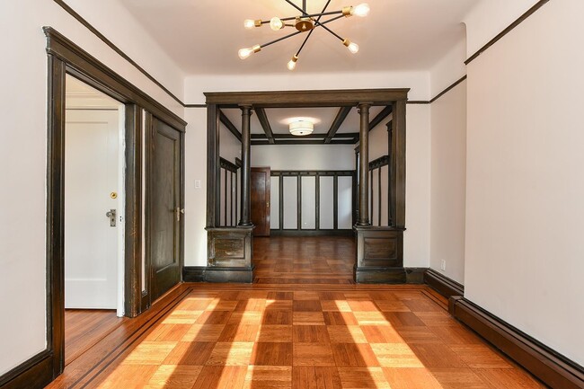 Foto del edificio - 722 27th St