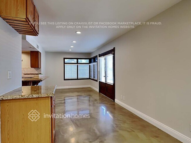 Foto del edificio - 3143 W Sahuaro Dr