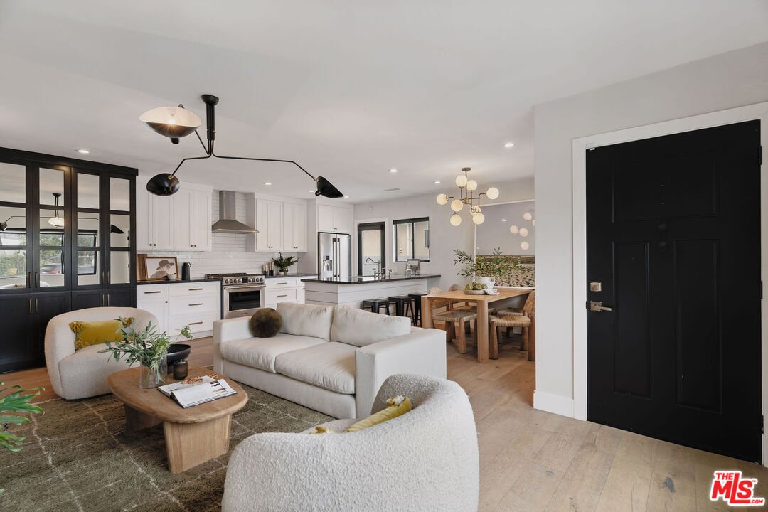 Foto principal - 5541 Boden St