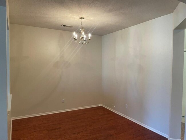 Foto del edificio - 4415 Hardwood Glen Dr