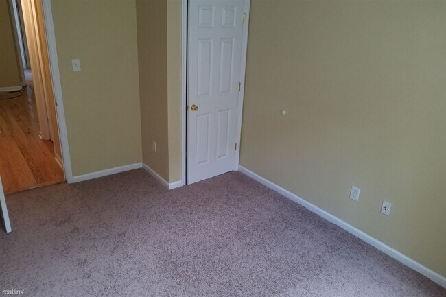 Foto del edificio - 4 br, 3 bath House - 1720 FONTAIN ST Unit 1