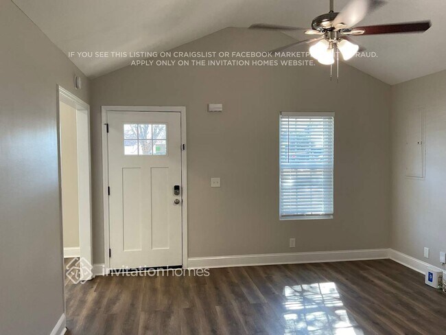 Building Photo - 916 Red Feather Trail