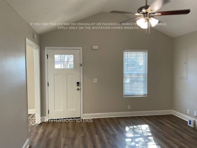 Foto del edificio - 916 Red Feather Trail