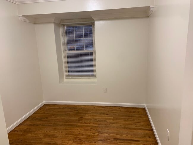 Building Photo - 608 Shawmut Ave