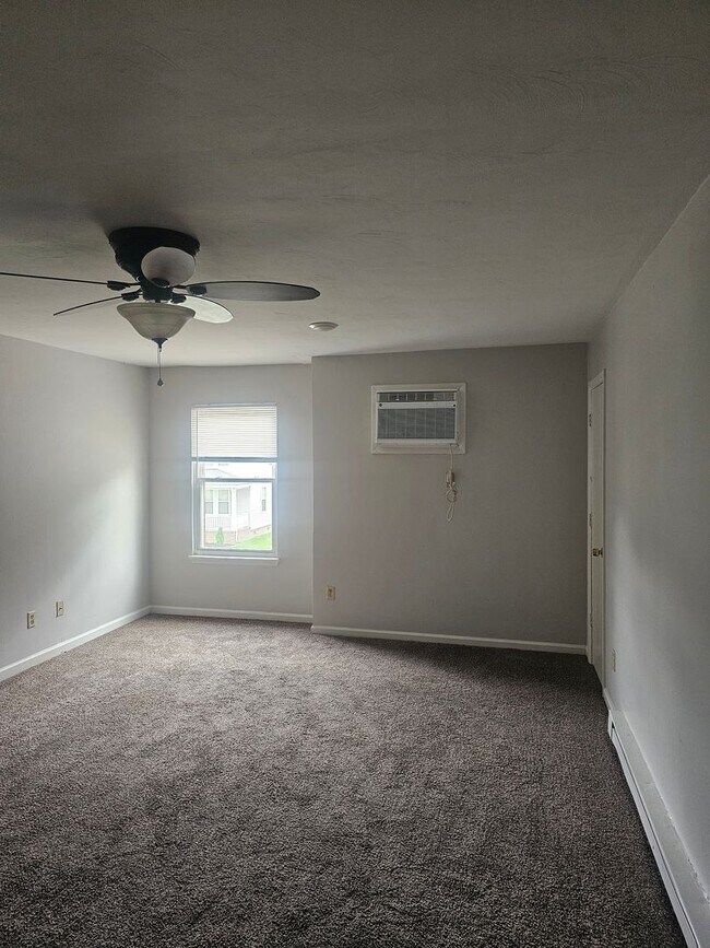 Foto del edificio - 420 Pendleton St