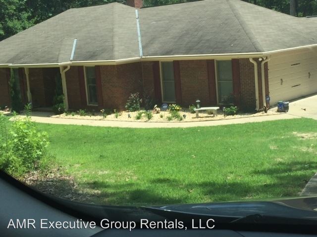 Primary Photo - 507 Rosewood Dr
