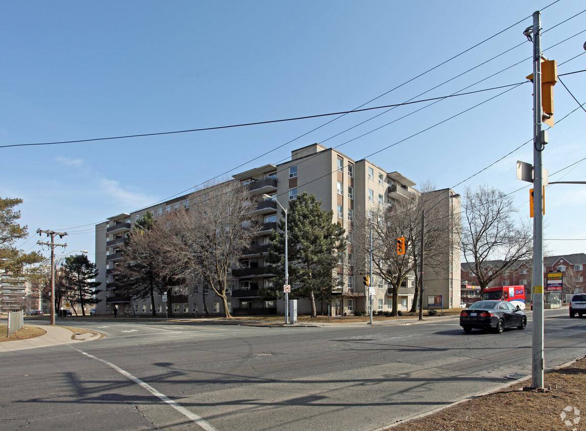 Building Photo - Trudelle Court Apartments