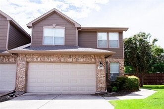 Building Photo - 956 Avondale Ln