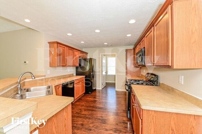 Building Photo - 207 Windpher Ridge