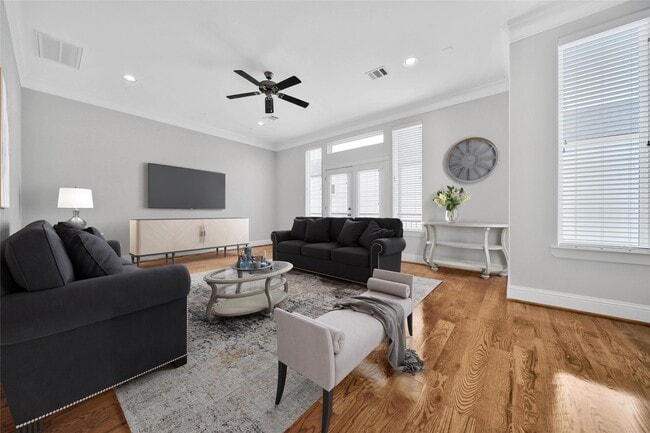 Foto del edificio - 626 E 28th St