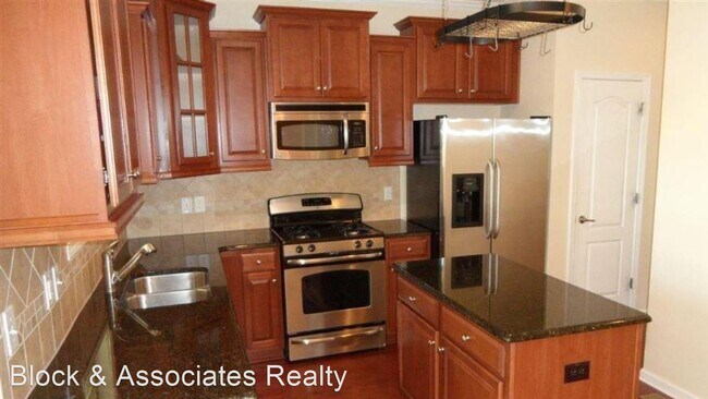 Foto del edificio - 4 br, 3.5 bath House - 463 Panorama Park P...