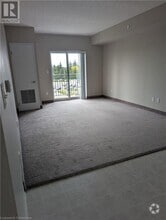 Building Photo - 239 Auburn Dr
