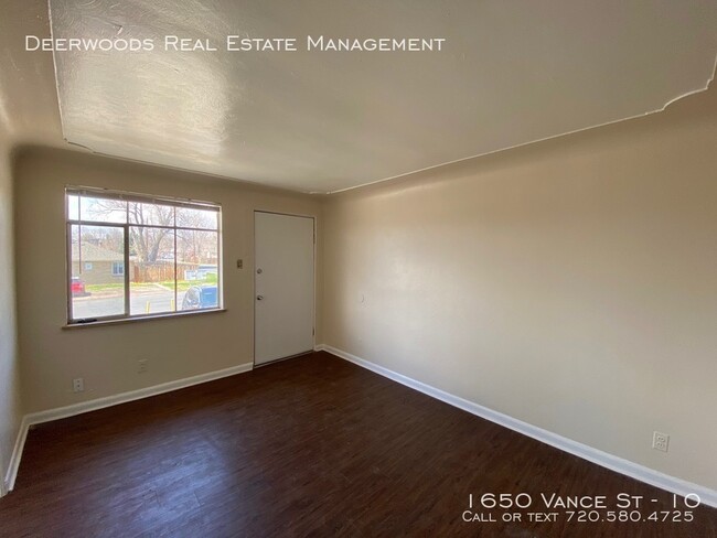 Foto del edificio - 1650 Vance St