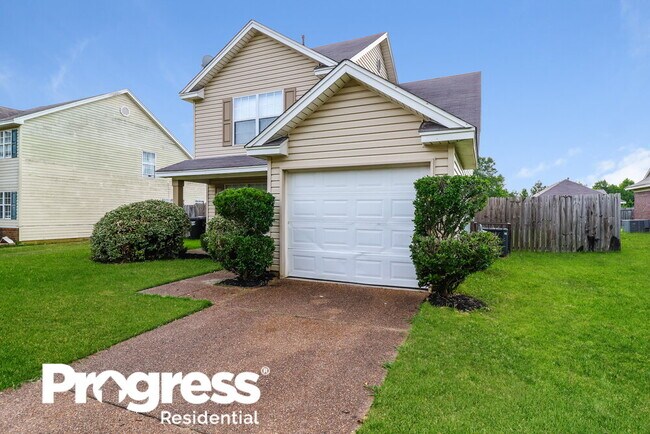 Building Photo - 4551 Blue River Dr