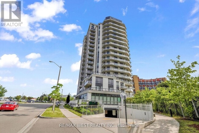 Building Photo - 840-1840 Queens Plate Dr