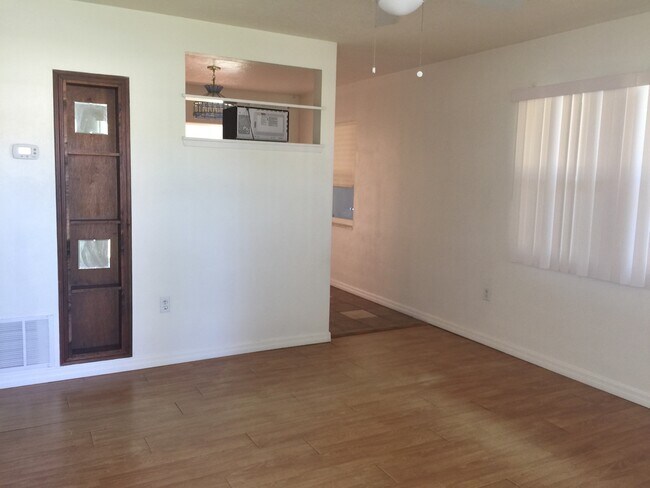 Photo - 3310 New England St Apartment