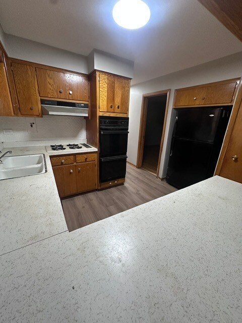 Foto del edificio - 6045 S Keating Ave