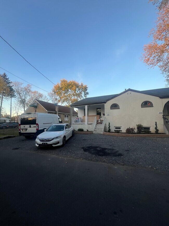 Foto del edificio - 1308 Ashby Ave