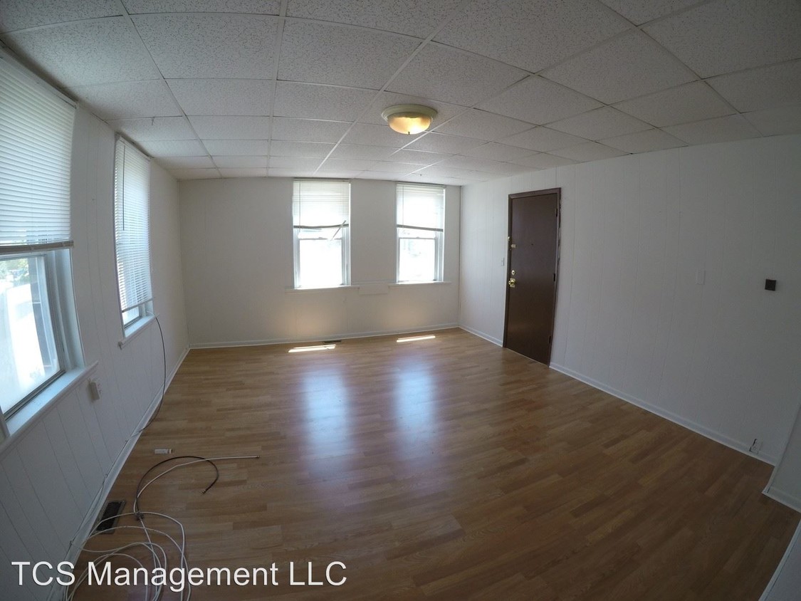 Foto principal - 720 E Vine St