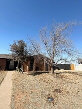 Building Photo - 4808 Country Club Dr