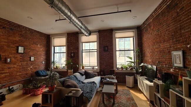 Foto del edificio - 139-139 Pearl St