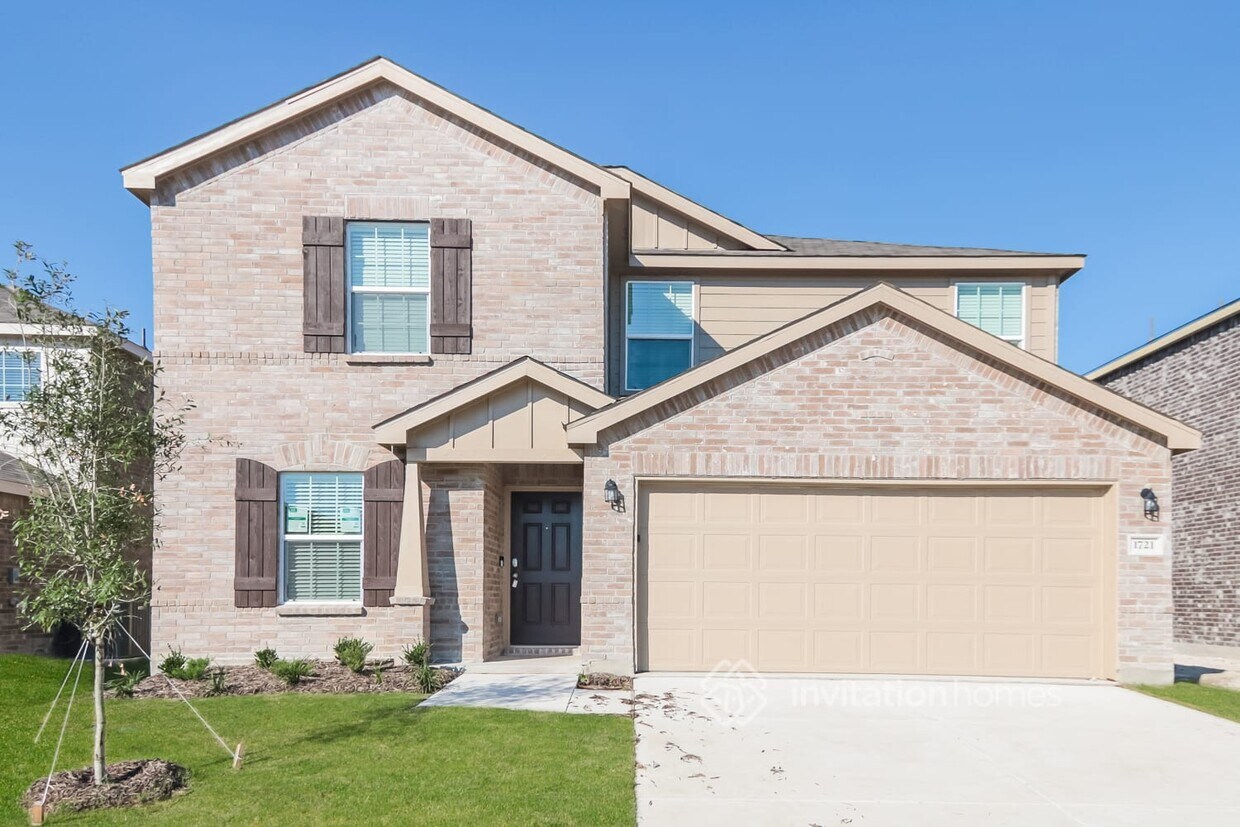 Primary Photo - 1721 Palo Blanco Dr