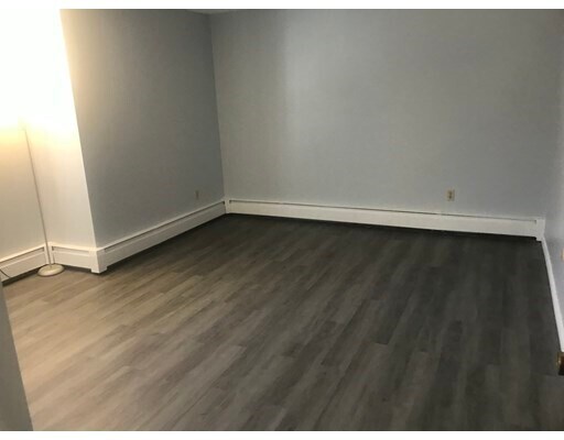 Building Photo - 141 Essex St